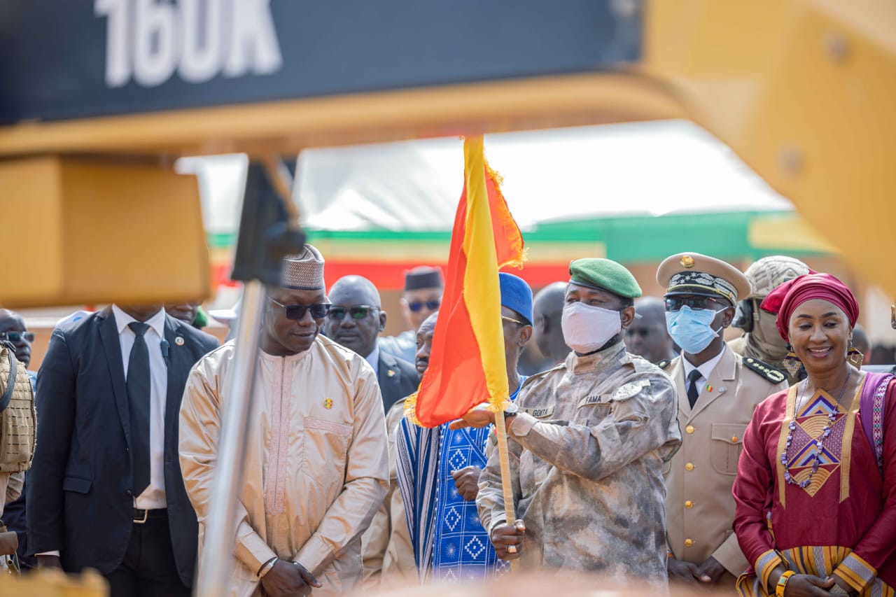 Désenclavement : Assimi GOITA lance les travaux d'aménagement des voies stratégiques à Kati !